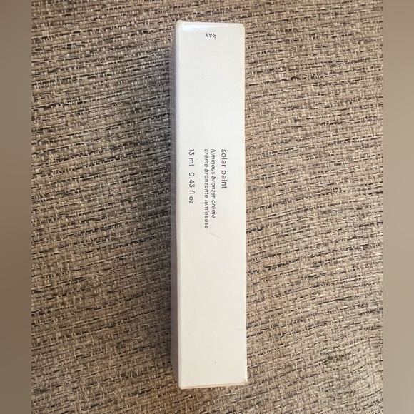 Glossier Solar Paint in Ray - Picture 1 of 3